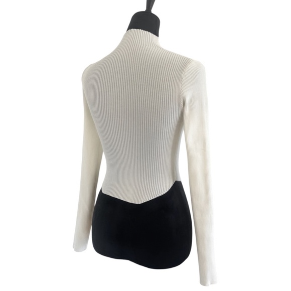 🍀3 for $35 - Mockneck Ribbed Long Sleeve with Square Hem - Picture 3 of 3